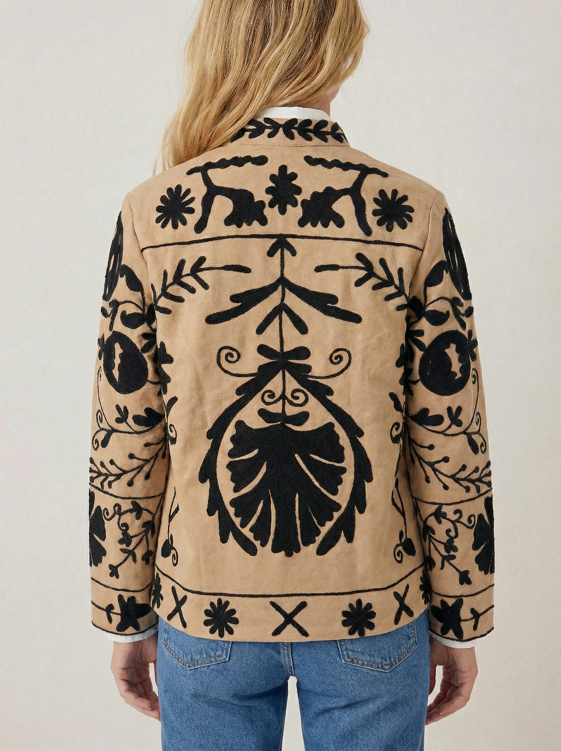 Chaqueta Suzani Noir